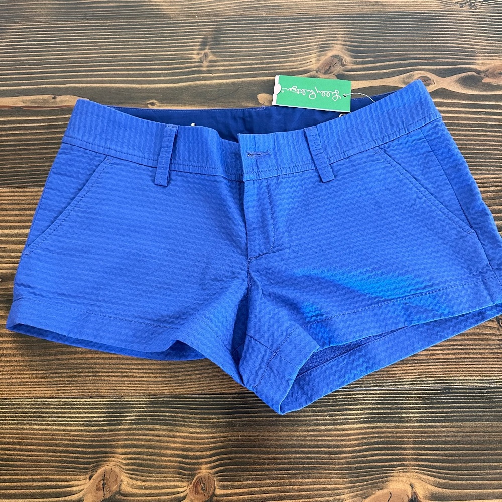 Lilly Pulitzer - The Walsh Short - size 6